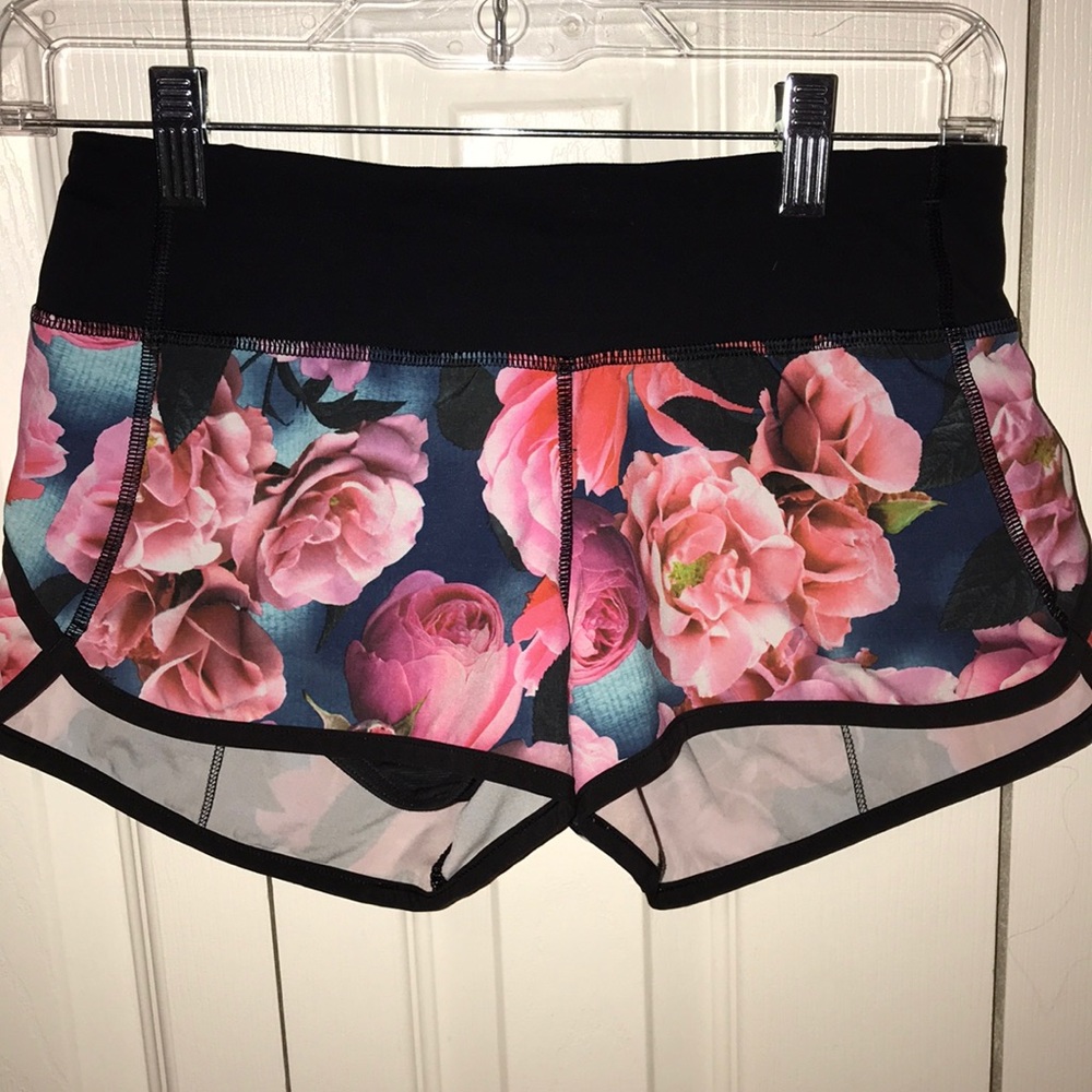 Lululemon Speed Up shorts